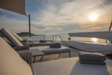 Ferretti Yachts Ena - Navis Marine