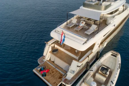 Ferretti Yachts Ena - Navis Marine