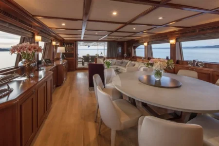 Ferretti Yachts Ena - Navis Marine