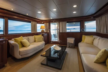 Ferretti Yachts Ena - Navis Marine