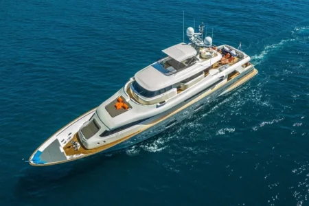 Ferretti Yachts Seventh Sense - Navis Marine