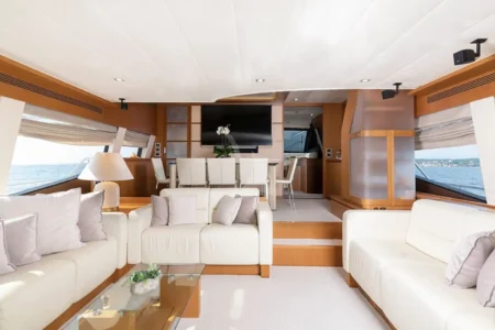 Ferretti Yachts Tesoro - Navis Marine
