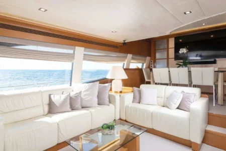 Ferretti Yachts Tesoro - Navis Marine