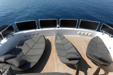 Charter Horisont Yachts Conte Alberti - Navis Marine