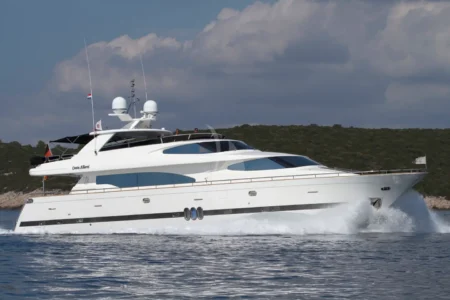 Charter Horisont Yachts Conte Alberti - Navis Marine