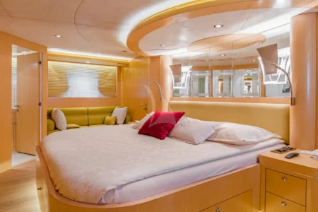 Charter Horisont Yachts Conte Alberti - Navis Marine