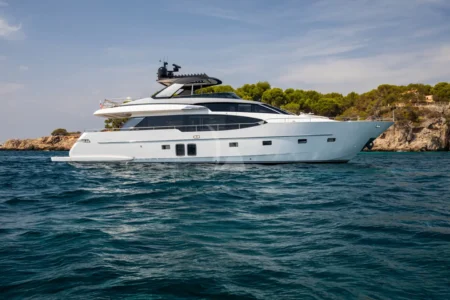 Charter Sanlorenzo Balance - Navis Marine