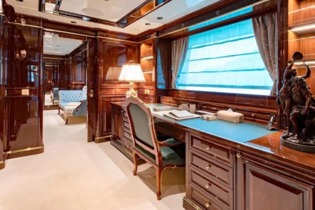 Charter Sanlorenzo Lady Lena - Navis Marine