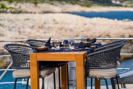 Charter Sanlorenzo Noor ll - Navis Marine