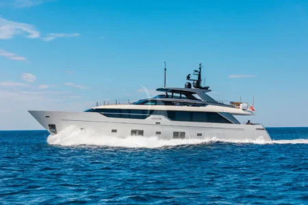 Charter Sanlorenzo Noor ll - Navis Marine