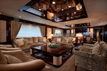 Charter Sanlorenzo Reve d'Or - Navis Marine