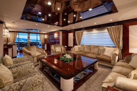 Charter Sanlorenzo Reve d'Or - Navis Marine