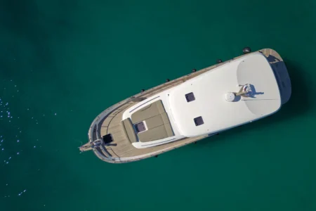 Charter Sasga Menoruquin 54 HT Signature - Navis Marine