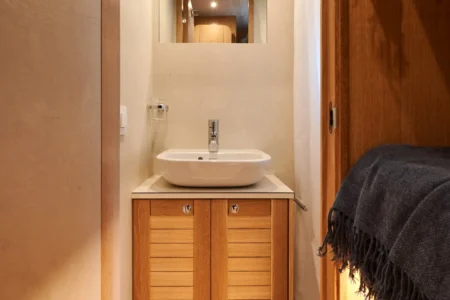 Charter Sasga Menoruquin 54 HT Signature - Navis Marine