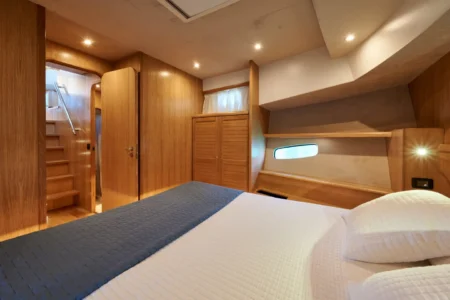 Charter Sasga Menoruquin 54 HT Signature - Navis Marine