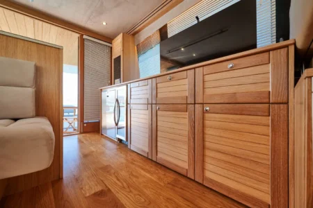 Charter Sasga Menoruquin 54 HT Signature - Navis Marine