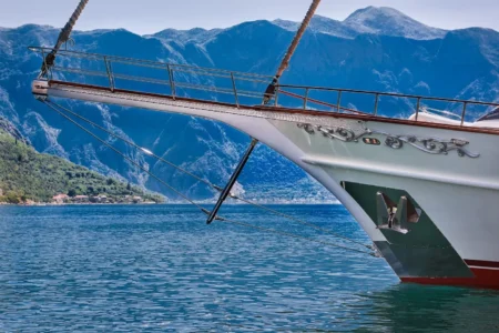 Charter Silyon Yachts SY Riana - Navis Marine