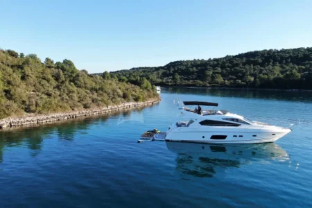 Charter Sunseeker Imolyas - Navis Marine