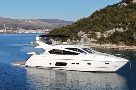 Charter Sunseeker Imolyas - Navis Marine