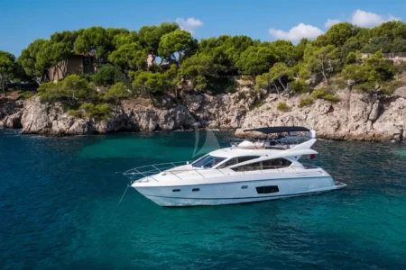 Charter Sunseeker Imolyas - Navis Marine