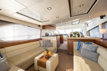 Charter Sunseeker Imolyas - Navis Marine