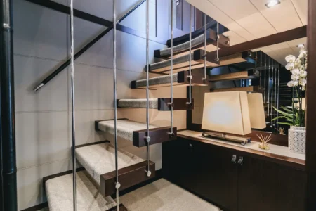 Charter Sunseeker Mowana - Navis Marine