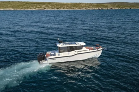 Dromeas Yachts D28 SUV - Navis Marine