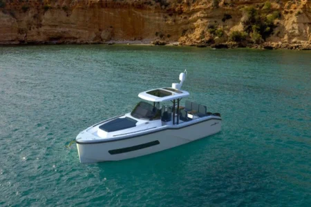 Dromeas Yachts D38 CC - Navis Marine