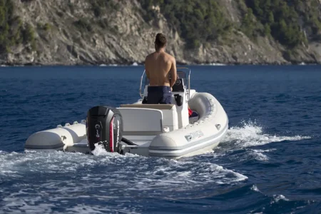 LOMAC Turismo 600 - Navis Marine