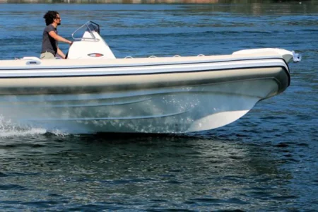 LOMAC Turismo 850 - Navis Marine