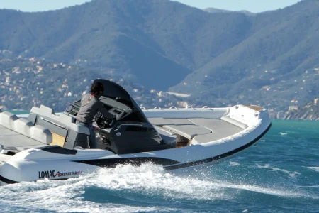 Lomac Adrenalia 10.5 - Navis Marine