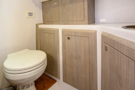 Mimi LIBECCIO 9.0 cabin - Navis Marine