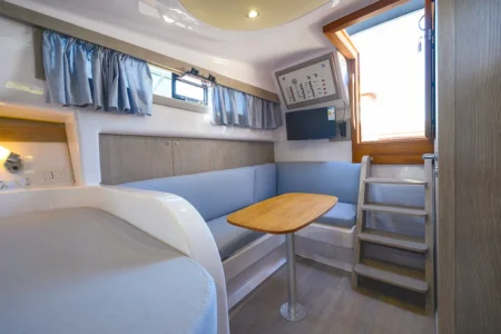 Mimi LIBECCIO 9.0 cabin - Navis Marine