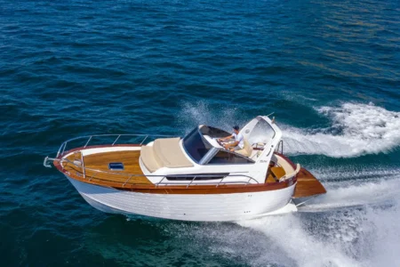 Mimi LIBECCIO 9.5 cabin - Navis Marine