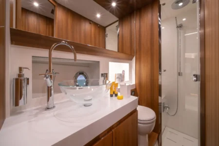 Solaris Power Archives COUPE & LOBSTER 48 LOBSTER - Navis Marine