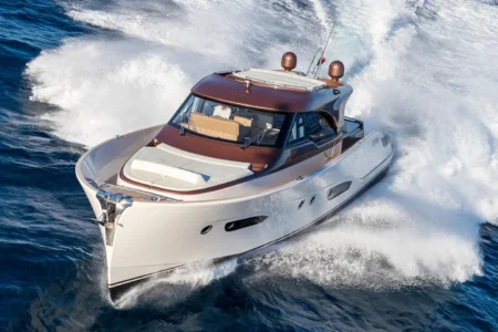 Solaris Power Archives COUPE & LOBSTER 57 LOBSTER - Navis Marine