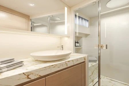 Solaris Power Archives COUPE & LOBSTER 60 COUPE - Navis Marine