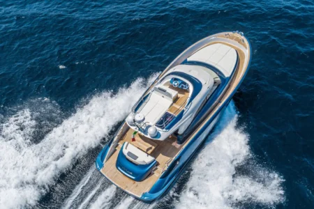 Solaris Power Archives FLYBRIDGE 48 - Navis Marine