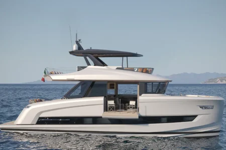 Solaris Power Archives Long Range 70 - Navis Marine