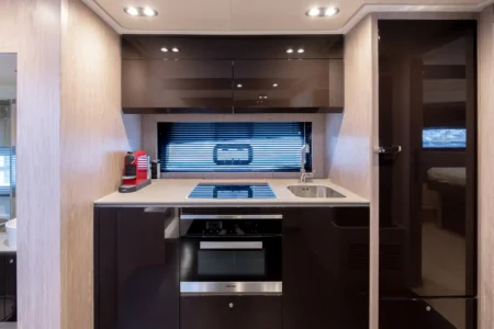 Azimut Yachts Atlantis 51 - Navis Marine