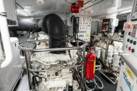 Benetti Delfino 95 MY BAYA - Navis Marine