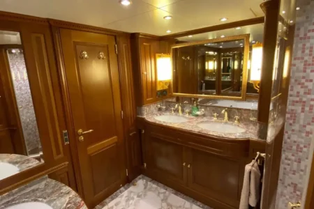 Bennetti Lady Ann - Navis Marine