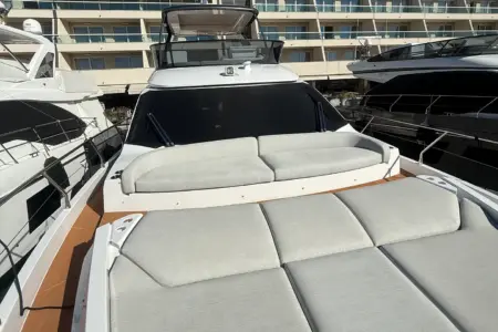 Azimut-Fly-53 - Navis Marine
