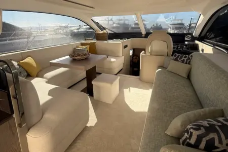 Azimut-Fly-53 - Navis Marine