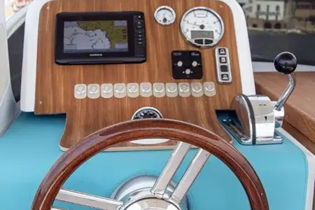 Mimi Libeccio 8,5 WA - Navis Marine