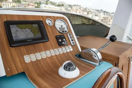 Mimi Libeccio 8,5 WA - Navis Marine