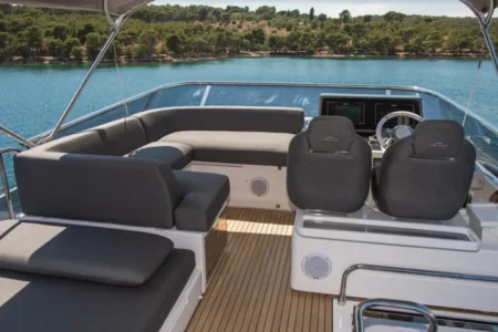 Azimut S7 - Navis Marine