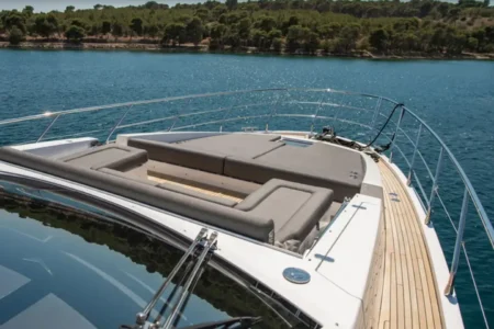 Azimut S7 - Navis Marine