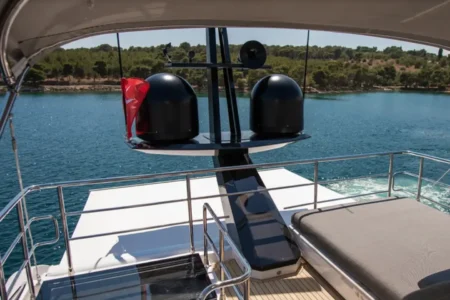 Azimut S7 - Navis Marine