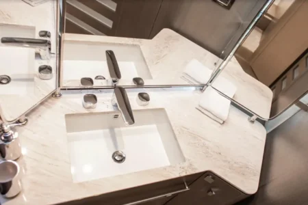 Azimut S7 - Navis Marine